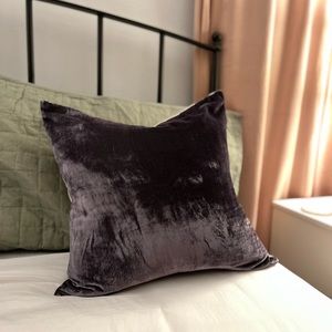 West Elm -‎ Lush Velvet, Blue 20x20 Pillow Covers - Set of 2